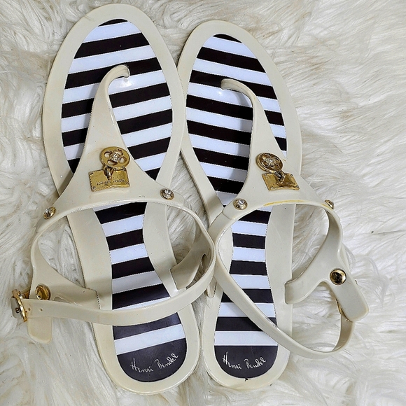 Henri Bendel Striped Goldtone Crest Jelly Ankle Strap Sandals Size 7🌴 - Picture 9 of 10